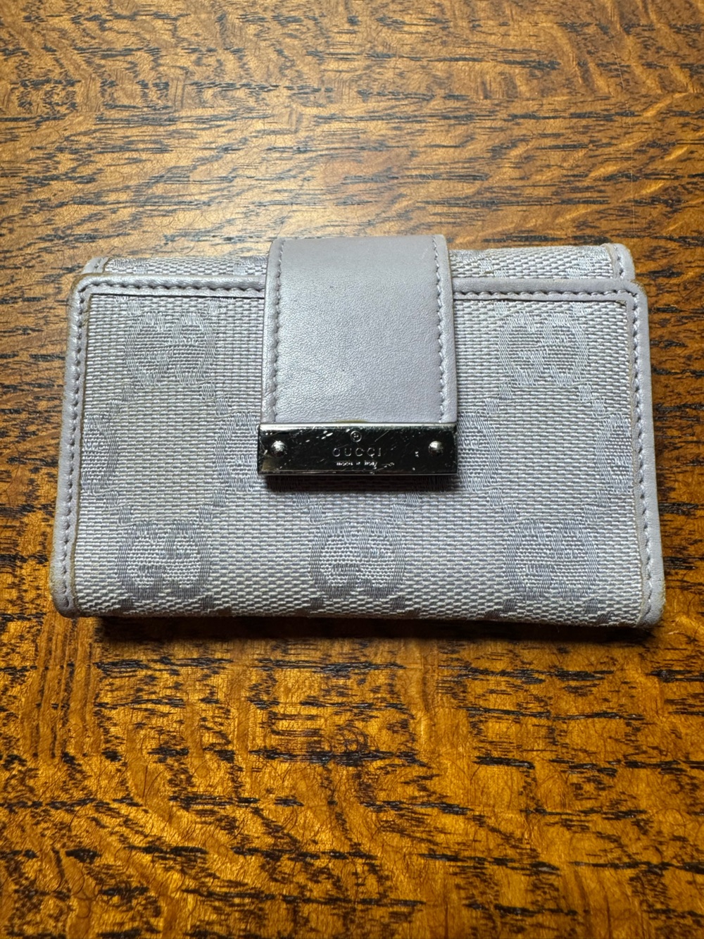 Gucci Vintage GG  Monogram 6-Ring Key Case Lavender Gray